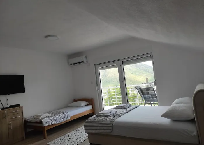 View Of The City - Studio Apartment 2