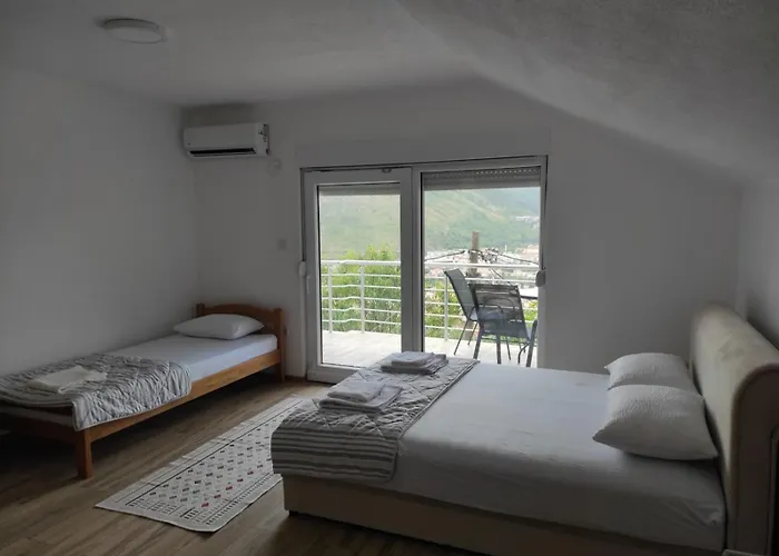 View Of The City - Studio Apartment 2