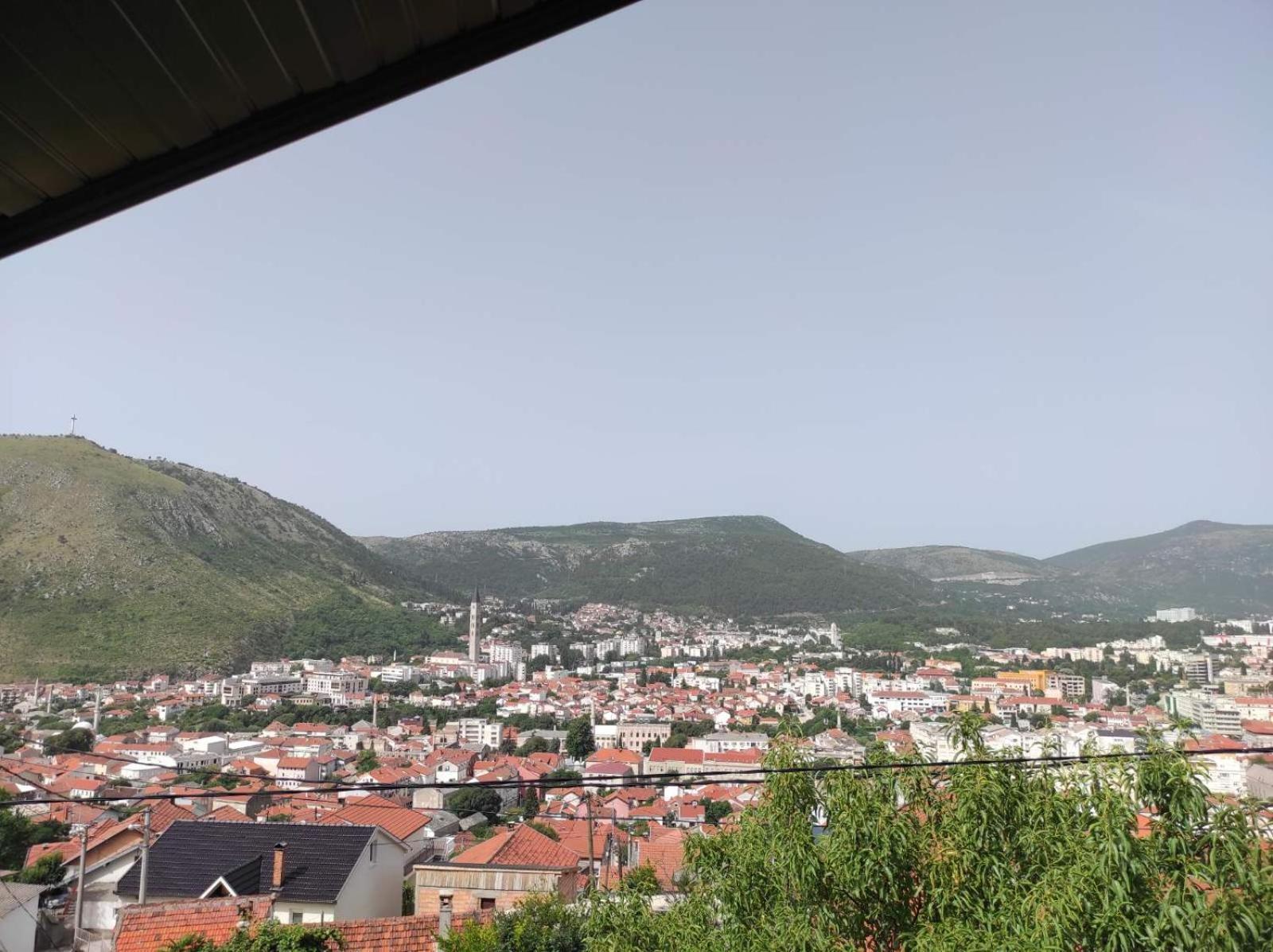 View Of The - 2 Apartment *